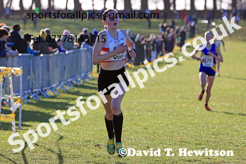 Womens under-17s 2025 Northern Cross Country Champs, Tatton Park, Knutsford, Cheshire. Photo: David T. Hewitson/Sports for All Pics